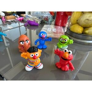 Sesame Street Figures Toy Lot‎ Ernie Elmo Grover Oscar Snuffy 2013 Hasbro